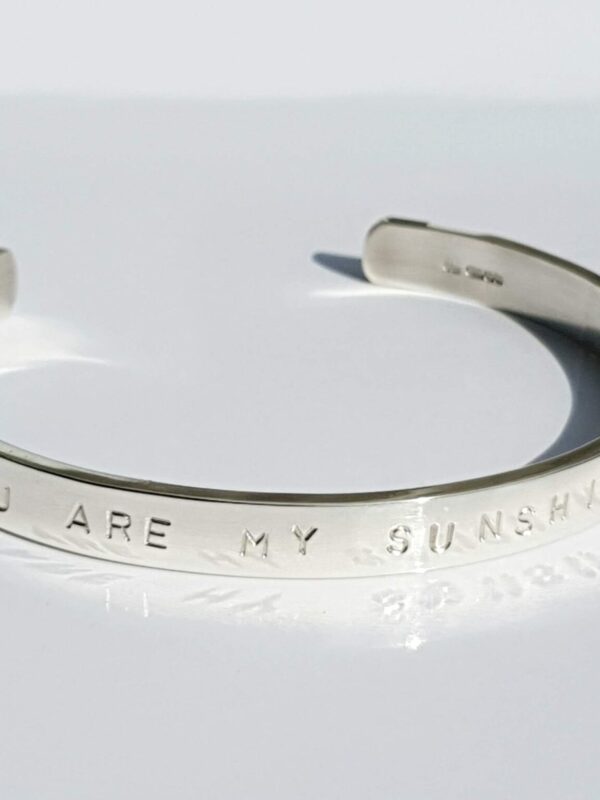 MooKi Alex Cuff Silver