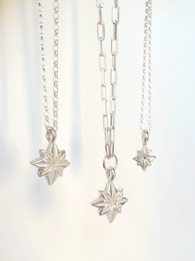 maxi-north-star-paperclip-trace-chain-necklace10