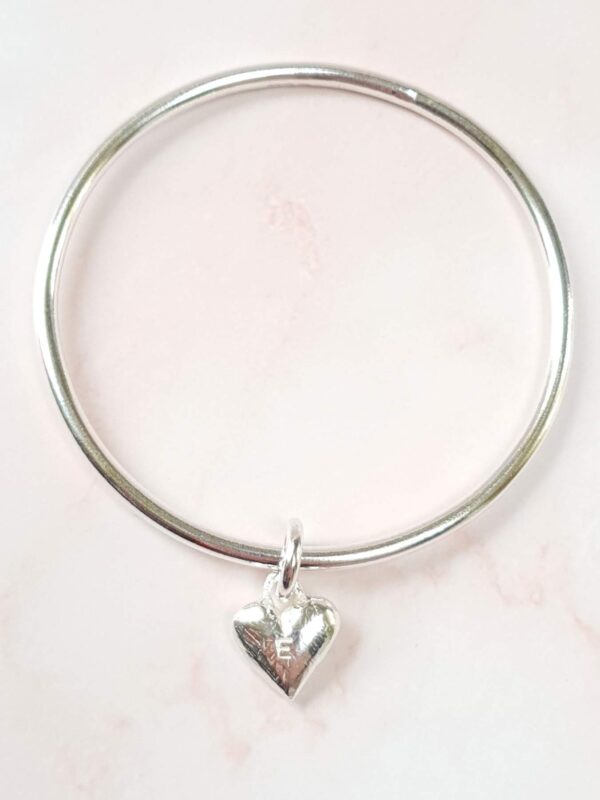 maxi heart charm bangle