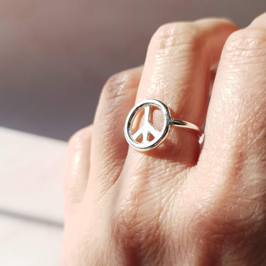 midi peace ring mooki