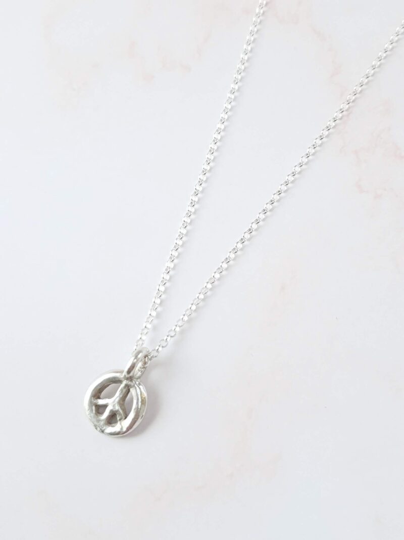 mooki midi peace necklace belcher