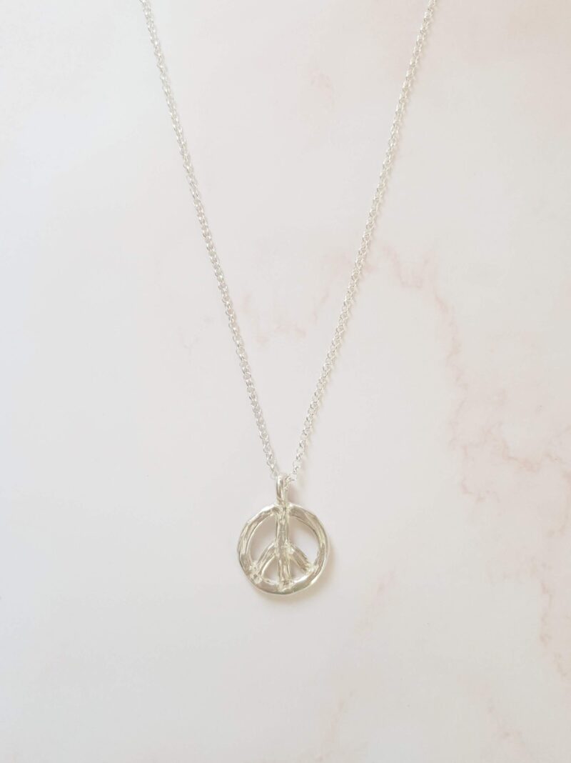 mooki jewellery maxi peace belcher necklace