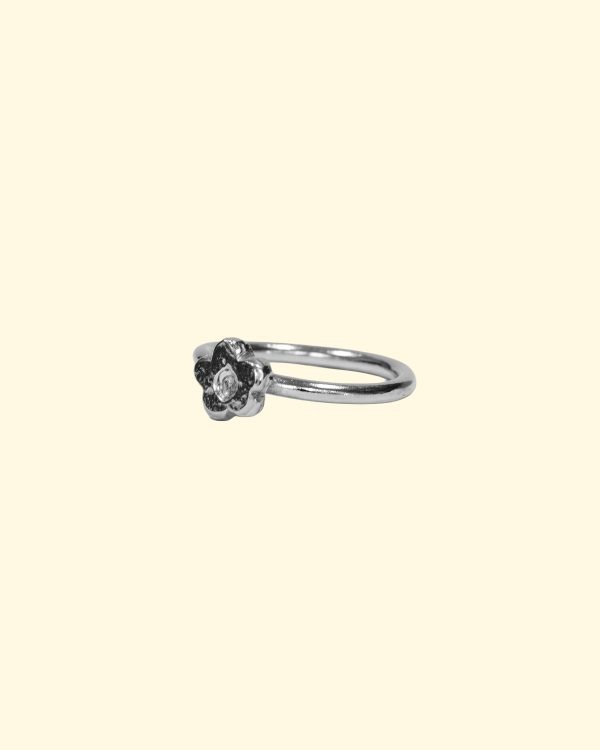 baby bloom ring flower dainty silver mooki jewellery
