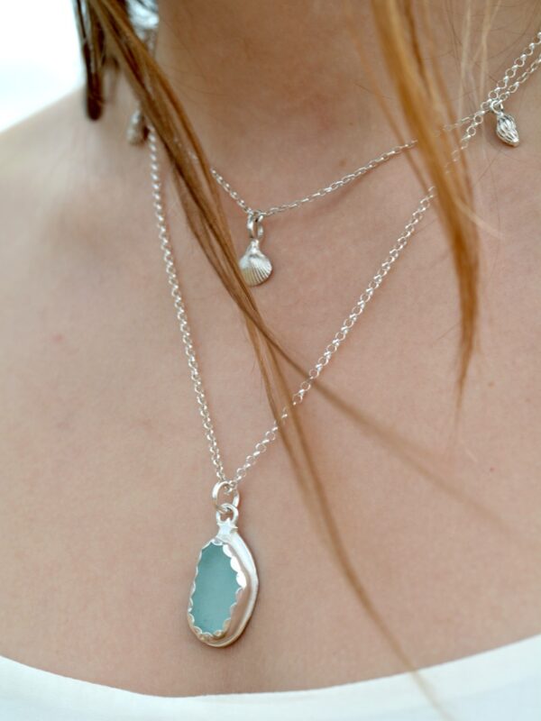 baby shell trio necklace pendant belcher chain mooki jewellery waltham grimsby jewellers handcrafted silver cleethorpes beach