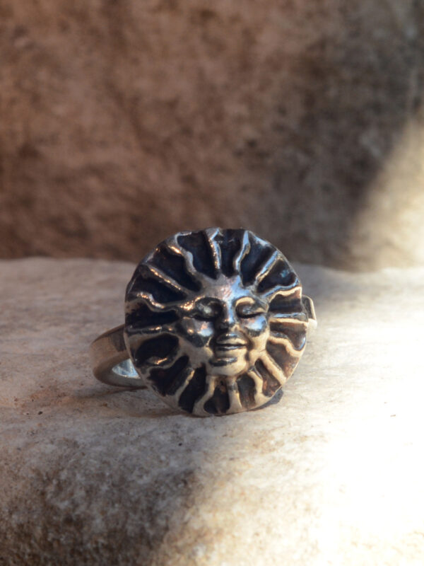 MooKi Surya Silver Sun Ring
