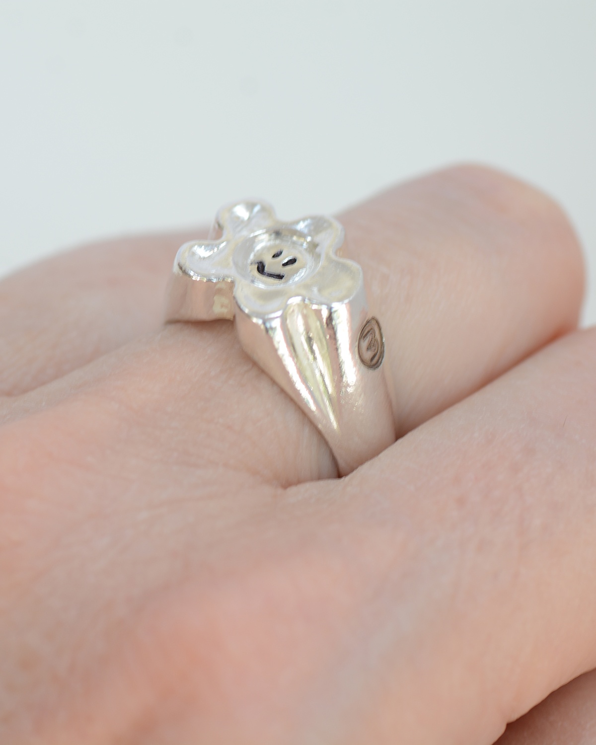 groovy bloom ring mooki jewellery silver wonky smiley flower