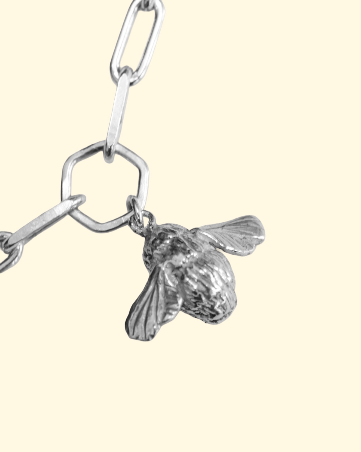 bee bracelet chunky trace bumble honey animal luxury recycled sterling silver hand made unique mooki jewellery