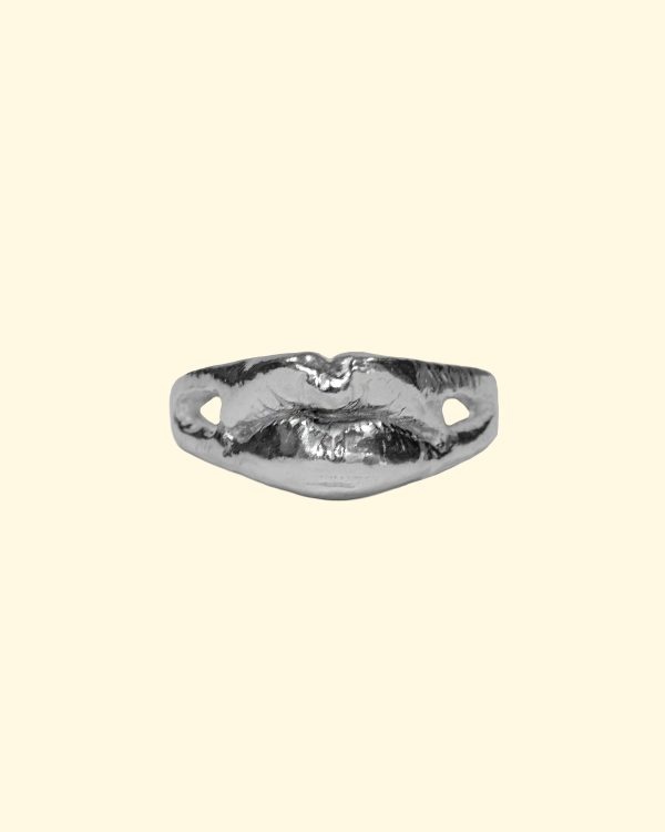 unspoken ring lip lips sexy mouth pout kiss face luxury recycled sterling silver hand made unique mooki jewellery